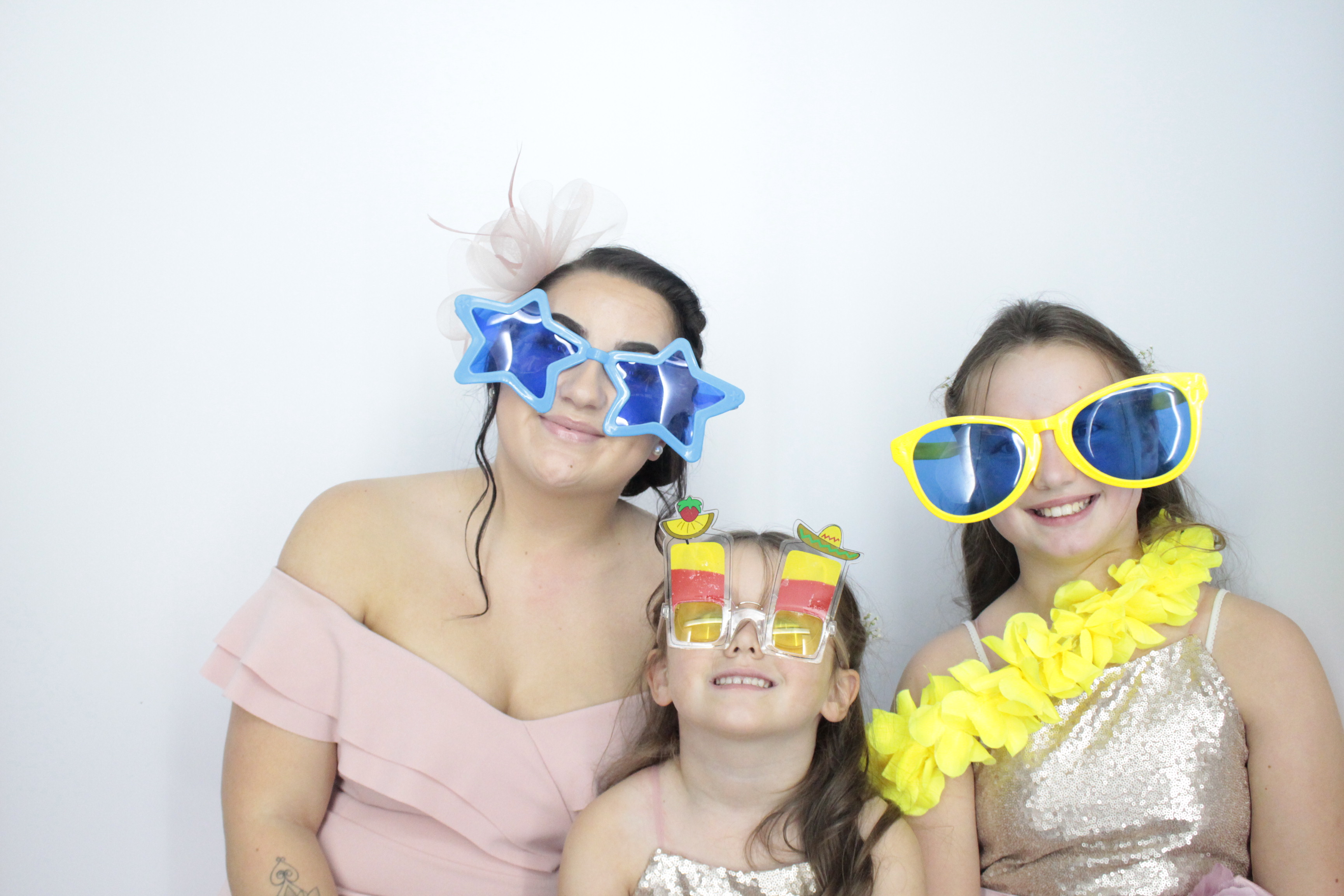 Rachel and Dan’s Wedding | View more photos from the event at gallery.myphotoboothexperience.co.uk/u/MyPhotoBoothExperienceLtd/Rachel-and-Dan’s-Wedding